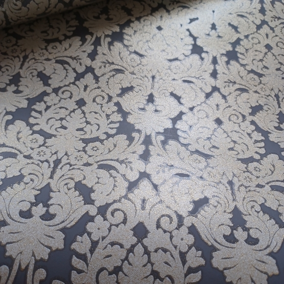 Wallpaper Gold Damask Essence. - Picture 4 of 6